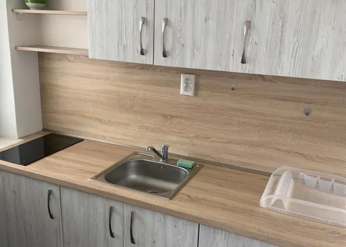 Your 4 - With Free Parking Daire Kösice